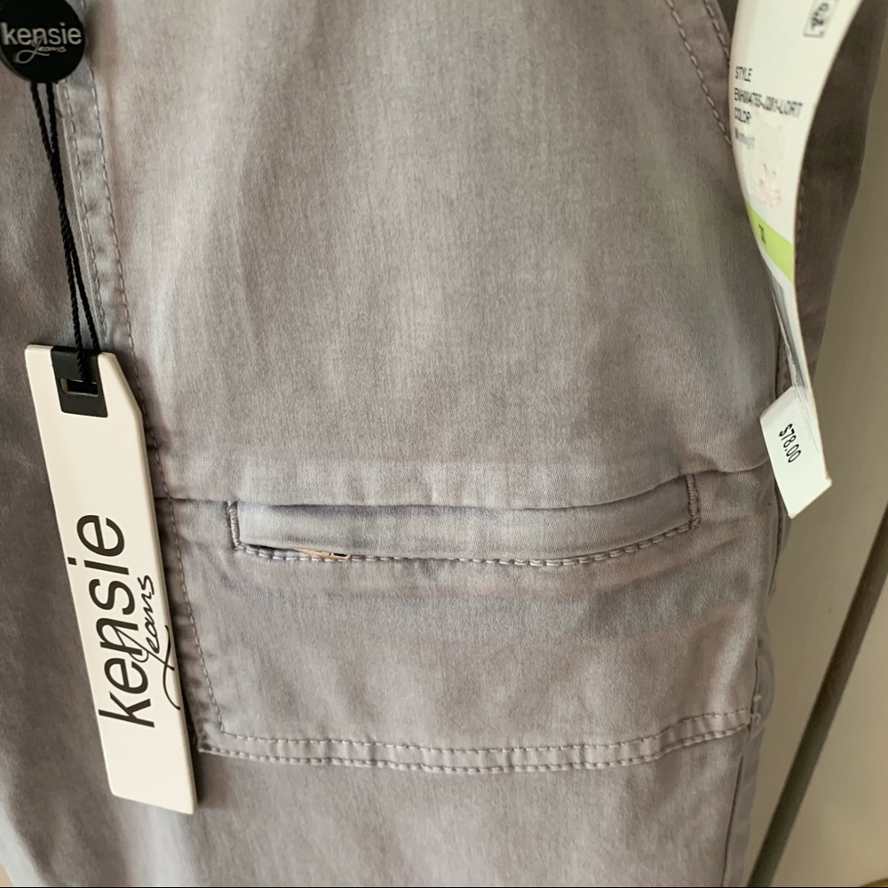 NWT KENSIE Soft Grey Crop Jeans Sz 30 - Picture 9 of 11